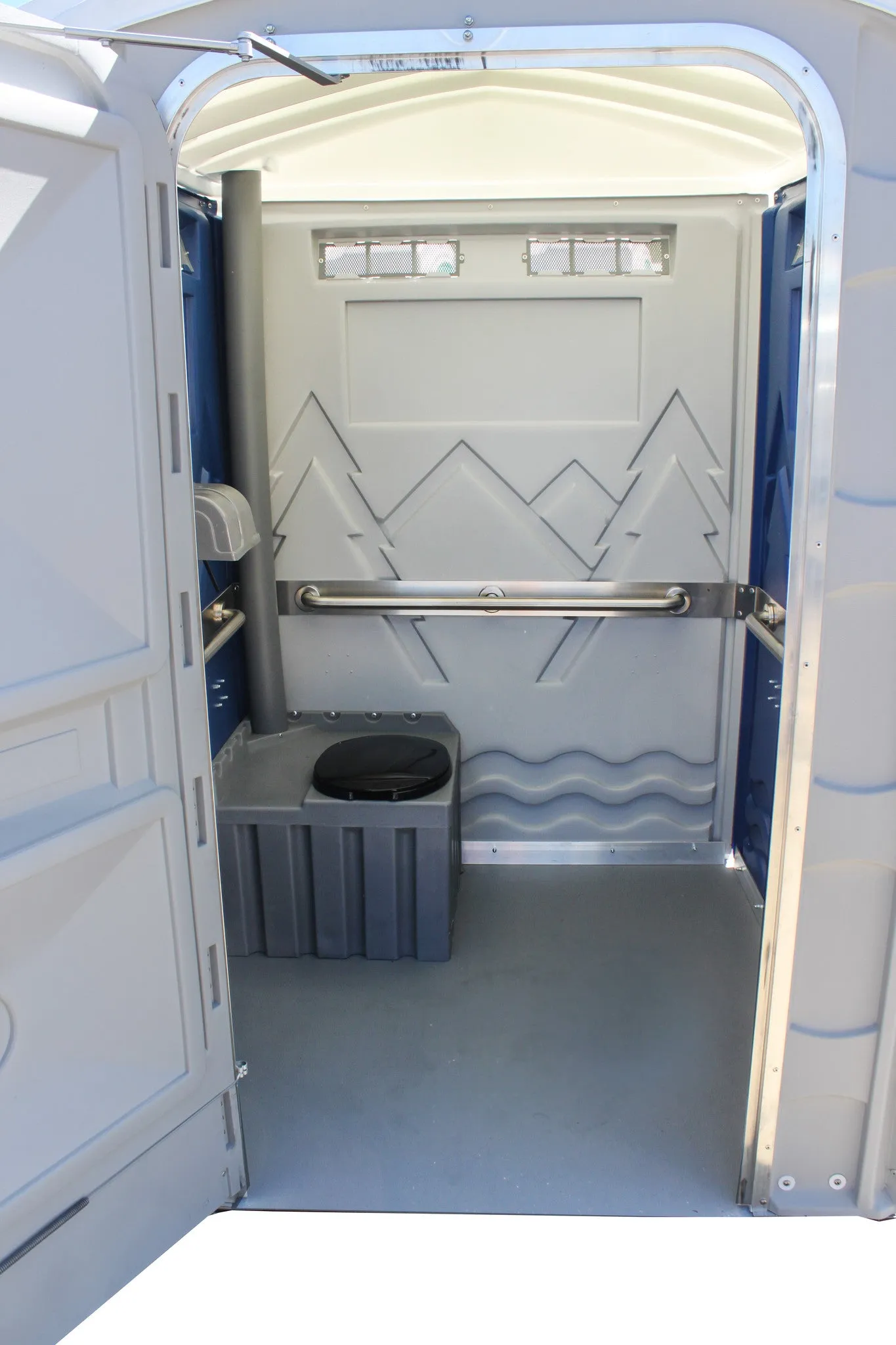 ADA Compliant Restroom Rental